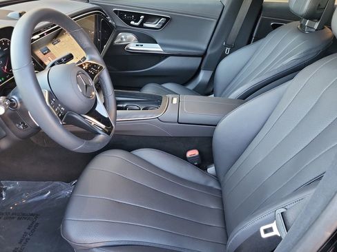 Certified 2025 Mercedes-Benz E 450 4MATIC All-Terrain Wagon image 12