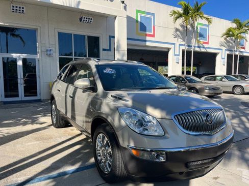 Used 2011 Buick Enclave CXL image 82