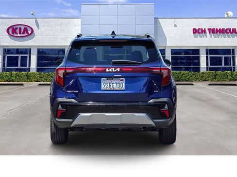 Certified 2024 Kia Seltos EX image 5