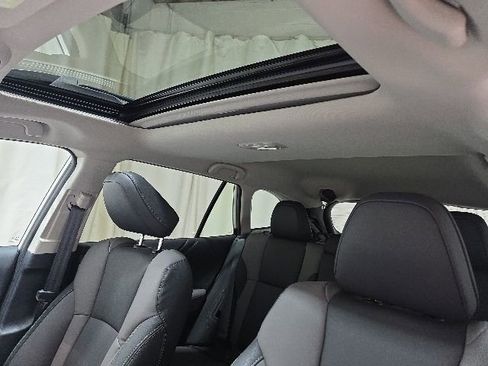Certified 2025 Subaru Outback Onyx Edition AWD/4WD image 23