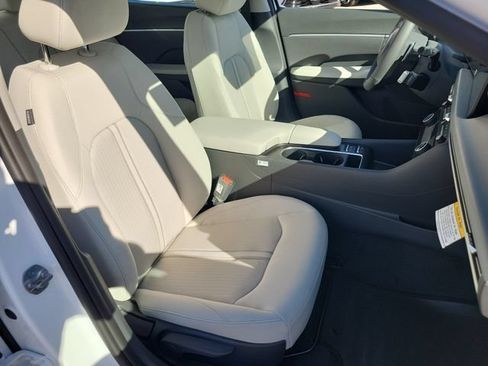 New 2026 Hyundai Sonata SEL FWD image 23
