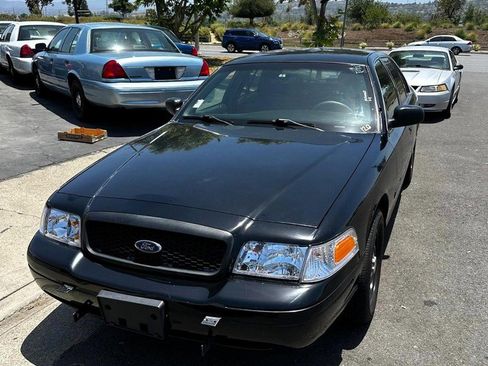 Used 2009 Ford Crown Victoria Police Interceptor image 1