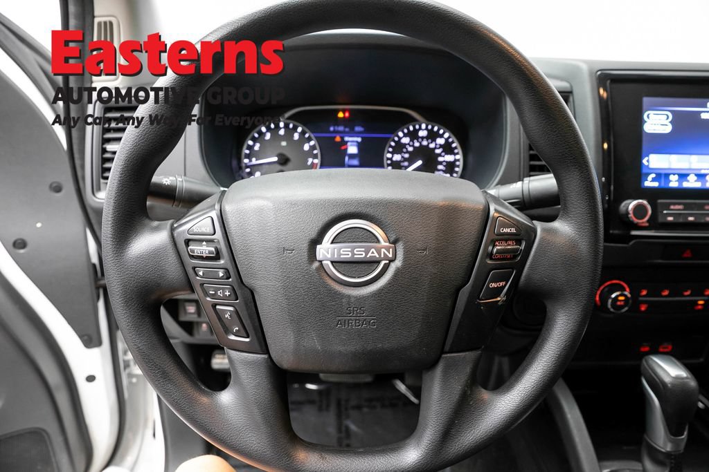 Used 2022 Nissan Frontier S RWD image 12