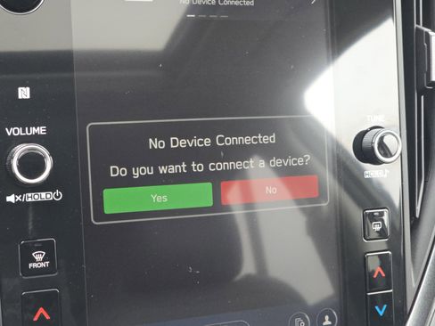 Certified 2025 Subaru Crosstrek 2.5i Limited w/ Crosstrek Mirror Package image 10