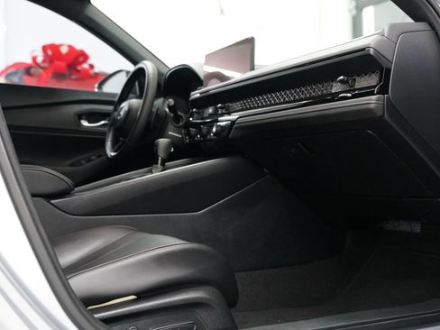 Used 2024 Honda Accord Sport image 32