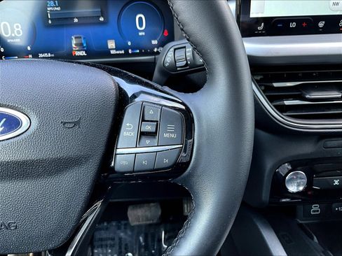 Used 2025 Ford Escape Platinum AWD/4WD image 15