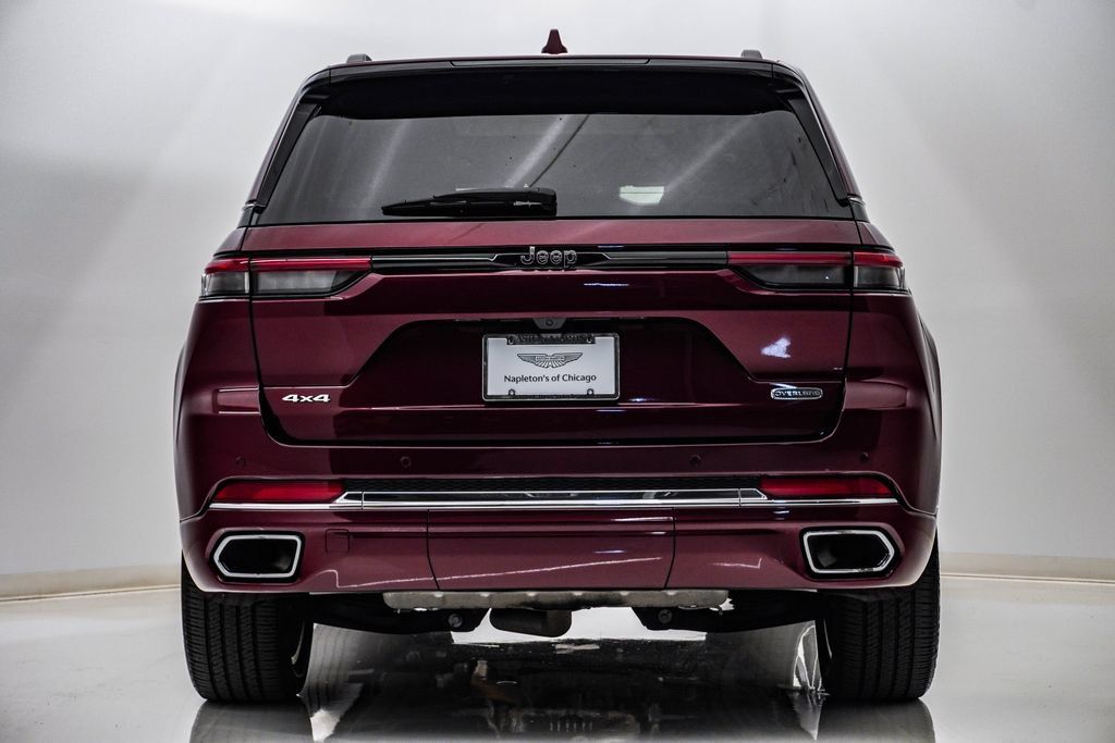 Used 2023 Jeep Grand Cherokee Overland AWD/4WD image 8