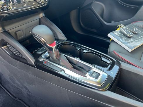 Used 2024 Chevrolet TrailBlazer RS w/ Convenience Package image 13