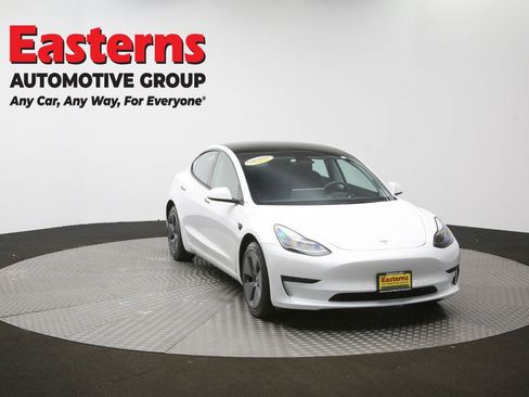 Used 2023 Tesla Model 3 Standard Range image 47