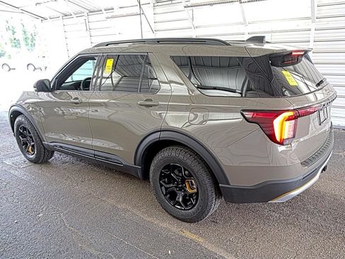 Used 2026 Ford Explorer Tremor w/ Tremor Ultimate Package AWD/4WD image 5