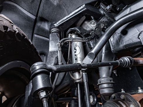 Used 2024 GMC Sierra 2500 Denali w/ Denali Reserve Package image 13