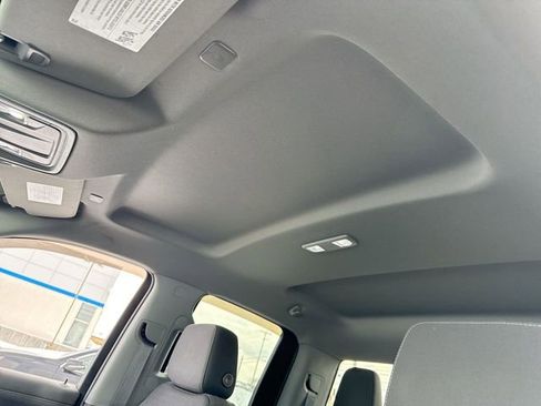 Used 2022 GMC Sierra 1500 Elevation w/ LPO, Elevation Black Package image 22