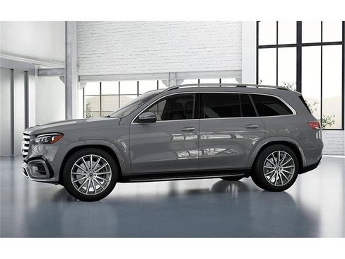New 2026 Mercedes-Benz GLS 580 4MATIC image 36