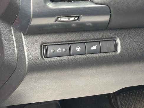 Used 2022 Nissan Pathfinder SL w/ SL Premium Package image 7