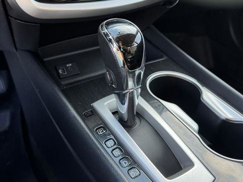 Used 2018 Nissan Altima 2.5 SV image 18