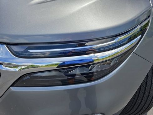 Used 2023 Chevrolet Equinox LT FWD image 34