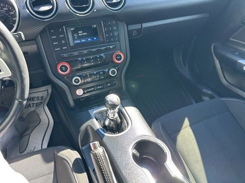 Used 2018 Ford Mustang Coupe image 16