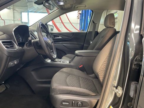 Used 2018 Chevrolet Equinox LT AWD/4WD image 14