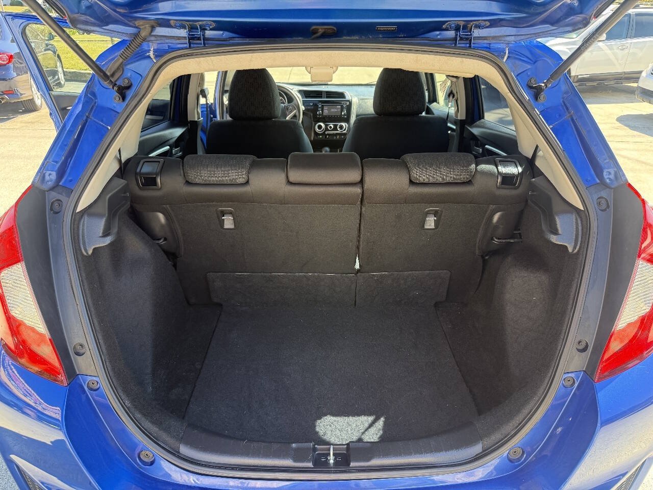 Used 2015 Honda Fit LX image 24