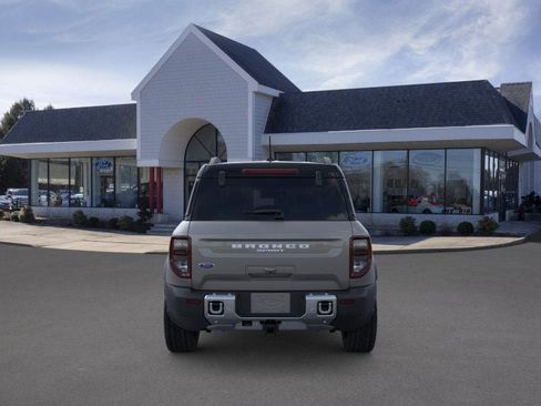 New 2025 Ford Bronco Sport Outer Banks w/ Sasquatch Outer Banks Package image 5