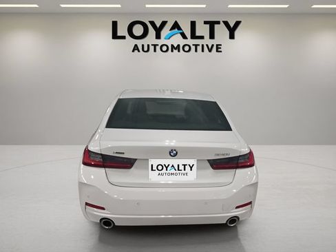 Used 2026 BMW 330i xDrive Sedan AWD/4WD image 4
