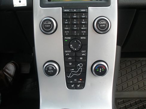 Used 2011 Volvo S40 T5 FWD image 39