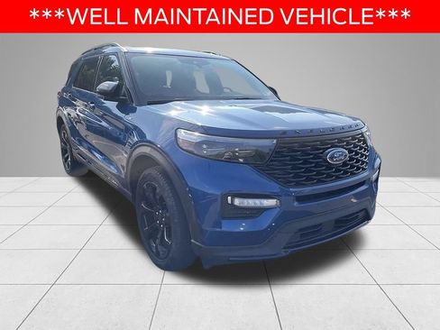 Used 2023 Ford Explorer ST-Line w/ Class IV Trailer Tow Package AWD/4WD image 3
