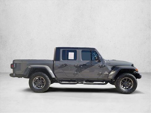 Used 2023 Jeep Gladiator Overland w/ Popular Equipment Package image 4