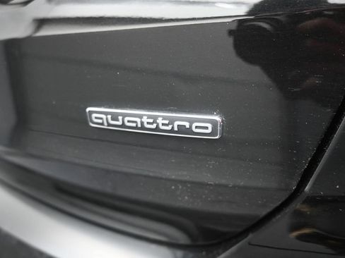 Used 2025 Audi Q3 2.0T Premium AWD/4WD image 32
