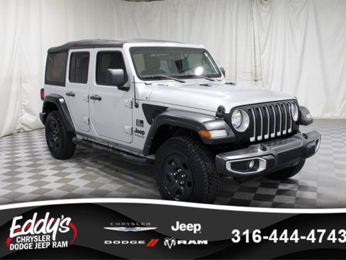Used 2022 Jeep Wrangler Unlimited Sport AWD/4WD image 1