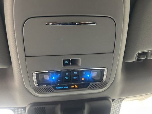 Used 2023 Ford F150 Lariat w/ Equipment Group 502A High image 22