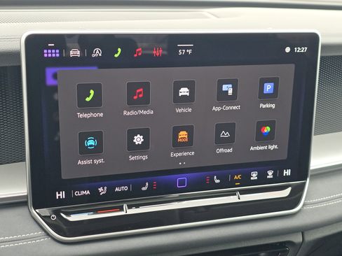 New 2026 Volkswagen Tiguan SE image 13