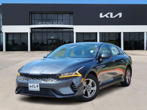 Used 2022 Kia K5 LXS FWD image 1