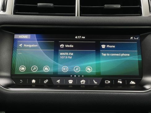 Used 2017 Land Rover Range Rover Sport HSE image 24