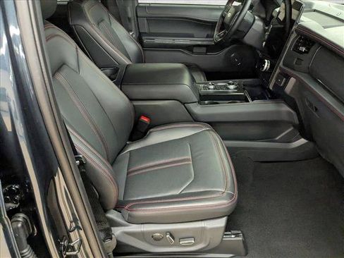 Certified 2024 Ford Expedition Limited image 25