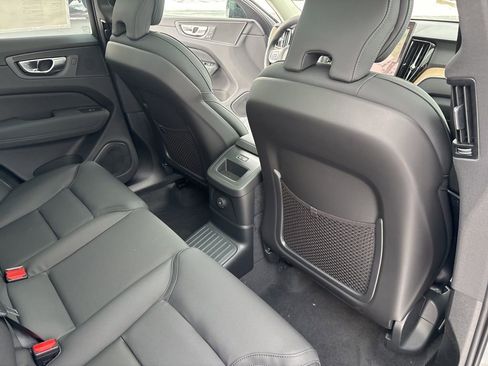 New 2026 Volvo XC60 T8 Plus w/ Protection Package Premier AWD/4WD image 43