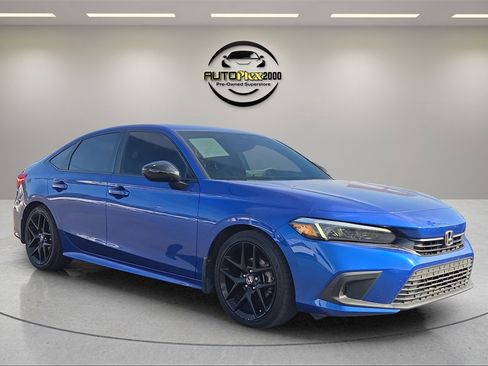 Used 2023 Honda Civic Sport image 1