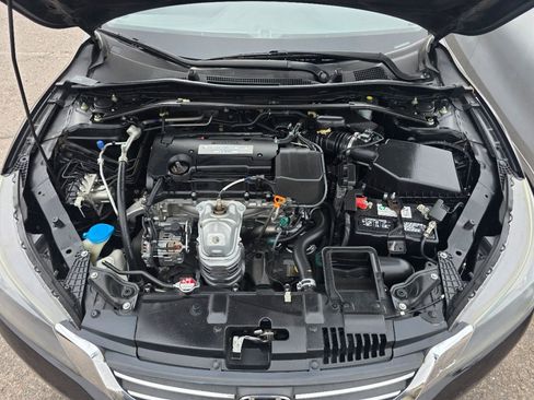Used 2015 Honda Accord Sport image 37