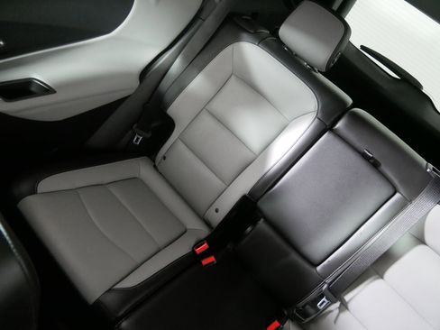 Used 2019 Chevrolet Equinox Premier image 12