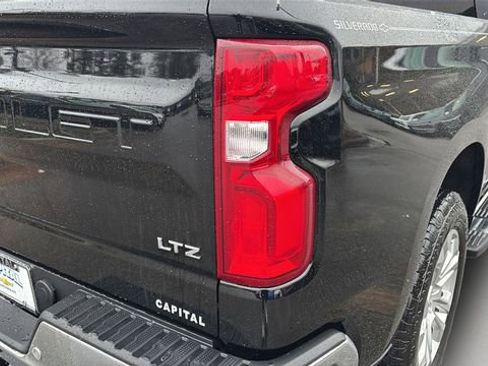 Used 2024 Chevrolet Silverado 1500 LTZ w/ Technology Package image 36