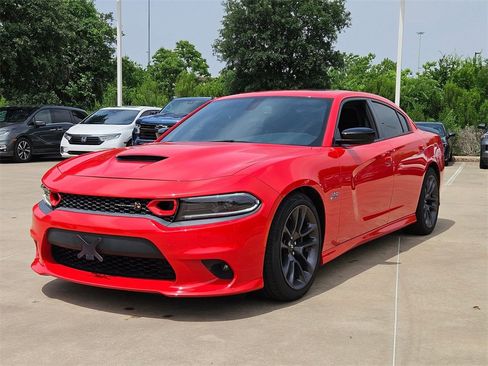 Used 2023 Dodge Charger Scat Pack w/ Navigation & Travel Group image 5