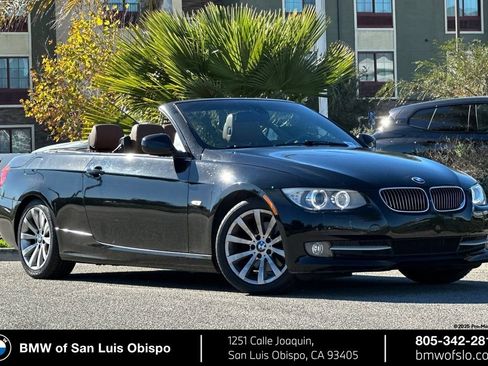 Used 2011 BMW 328i Convertible image 1