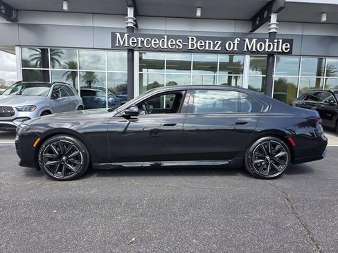 Used 2024 BMW 760i xDrive 760i xDrive image 1