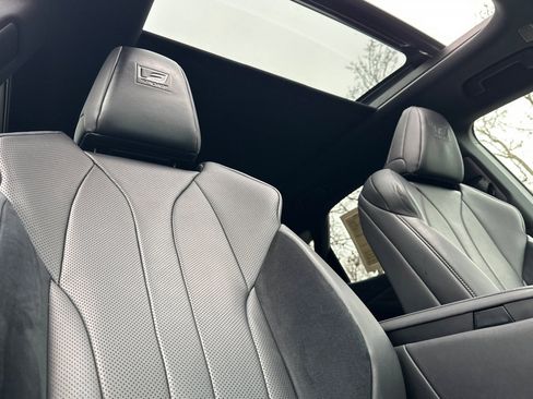 Certified 2023 Lexus RX 500h F Sport image 21