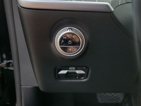 Certified 2023 Mercedes-Benz C 300 Sedan image 21