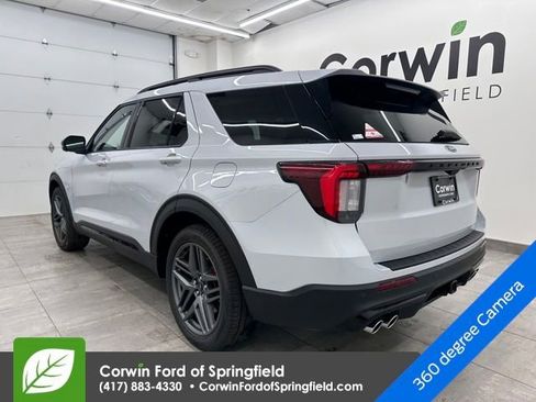 New 2026 Ford Explorer ST w/ Sun And Sound Package image 3