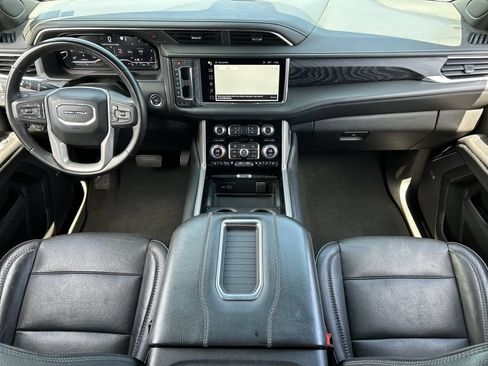 Used 2023 GMC Yukon XL Denali w/ Max Trailering Package AWD/4WD image 20