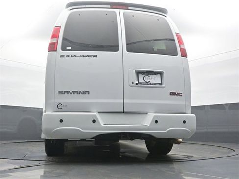 Used 2022 GMC Savana 2500 Explorer Conversion Van image 24