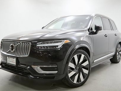 Certified 2023 Volvo XC90 T8 Ultimate w/ Lounge Package