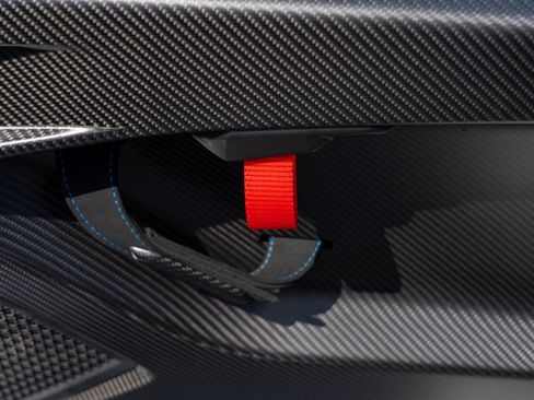 Used 2021 Lamborghini Huracan STO RWD image 45